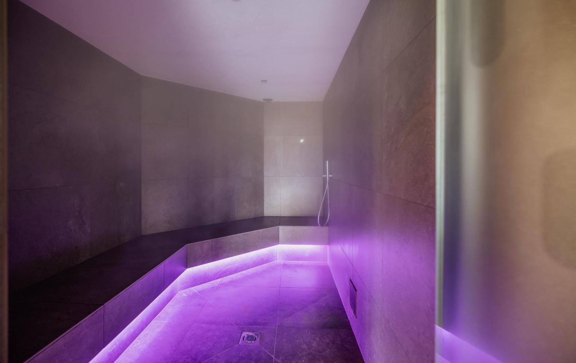 Hotel Kolping メラーノ エクステリア 写真