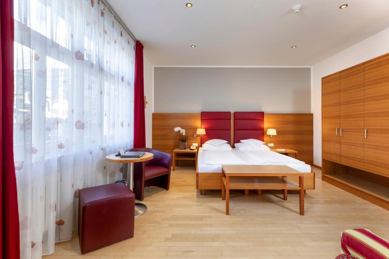 Hotel Kolping メラーノ エクステリア 写真