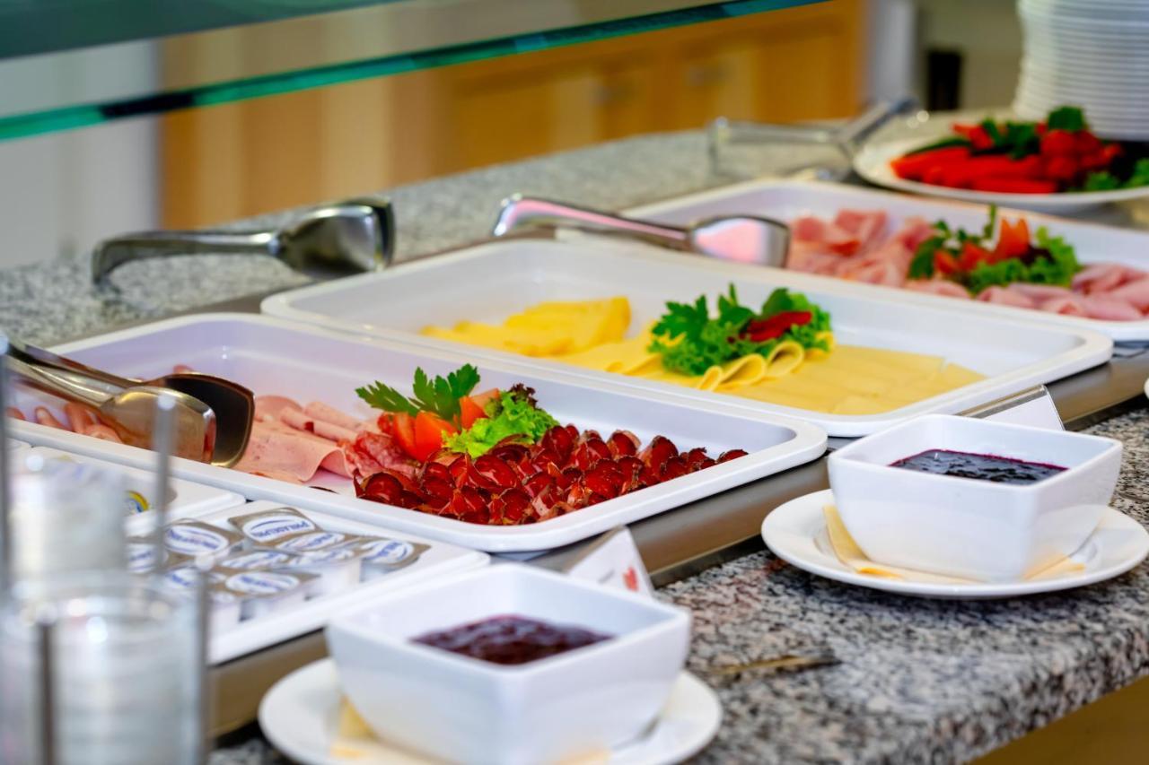 Hotel Kolping メラーノ エクステリア 写真